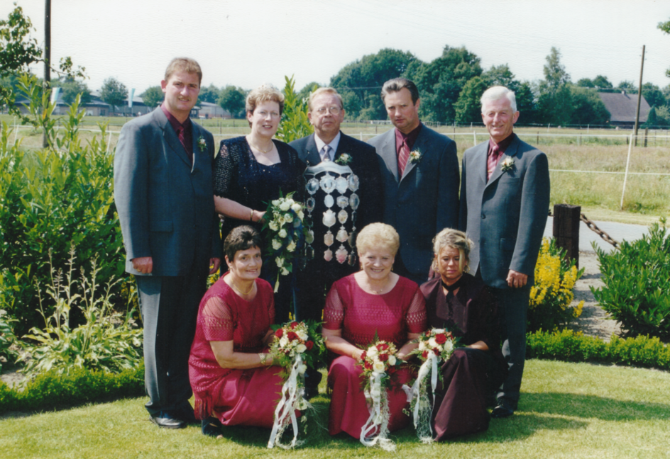 2000-HemsingEwald-EngbersBernhardine